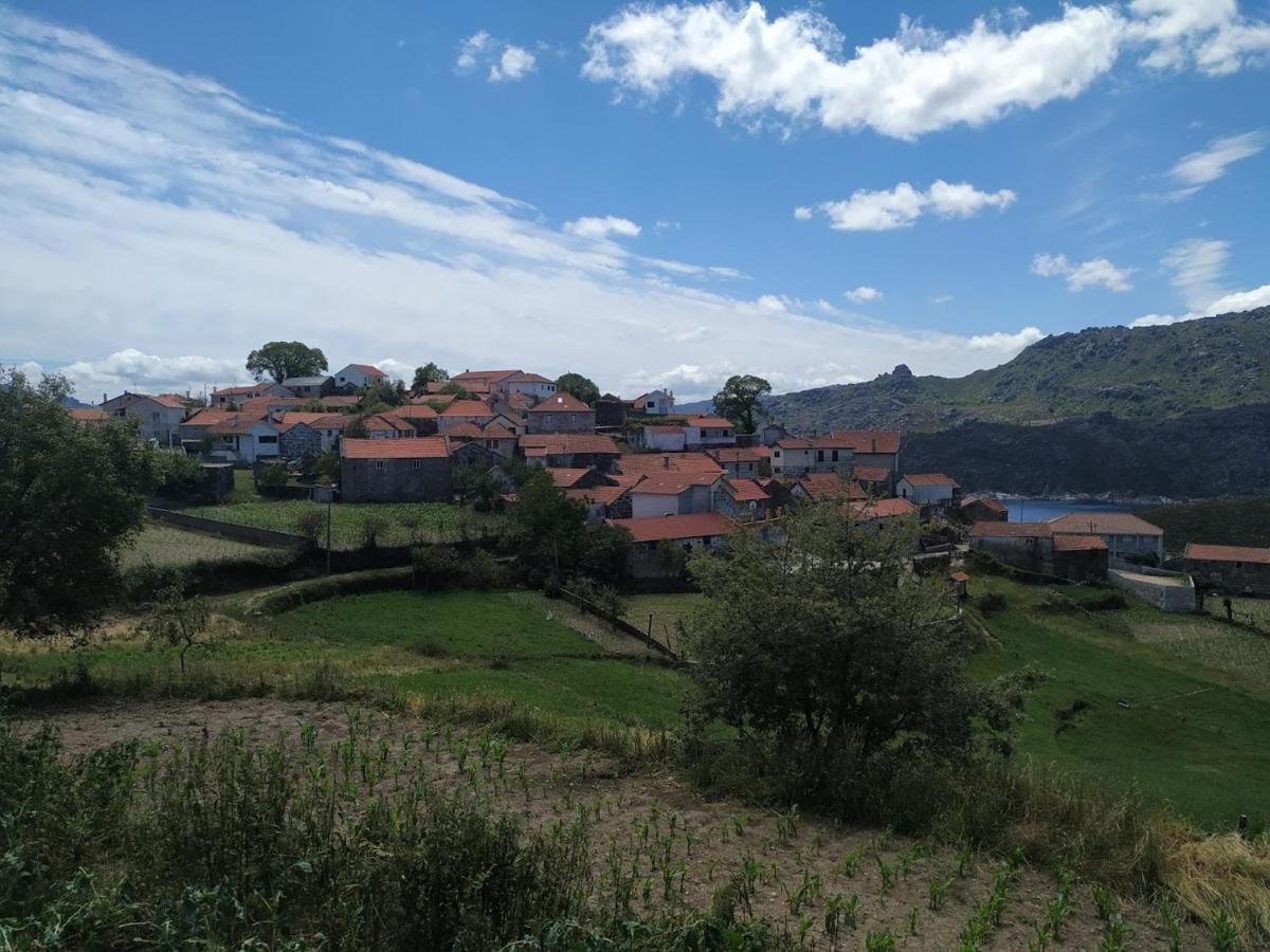 Pe Na Aldeia Villa Outeiro  Buitenkant foto